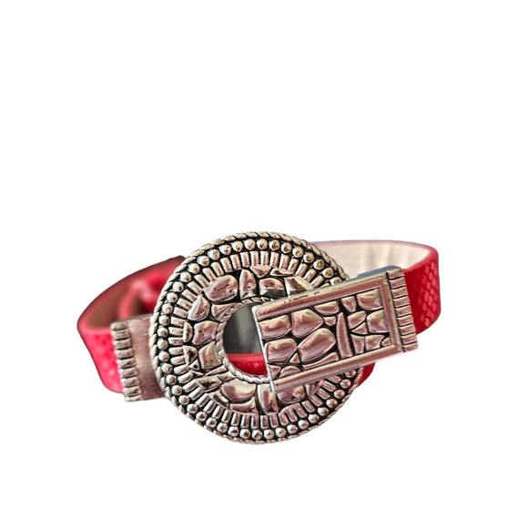 Ellen Tracy Red Silver Patent Leather Western boho Concho hook skinny belt S main image 8